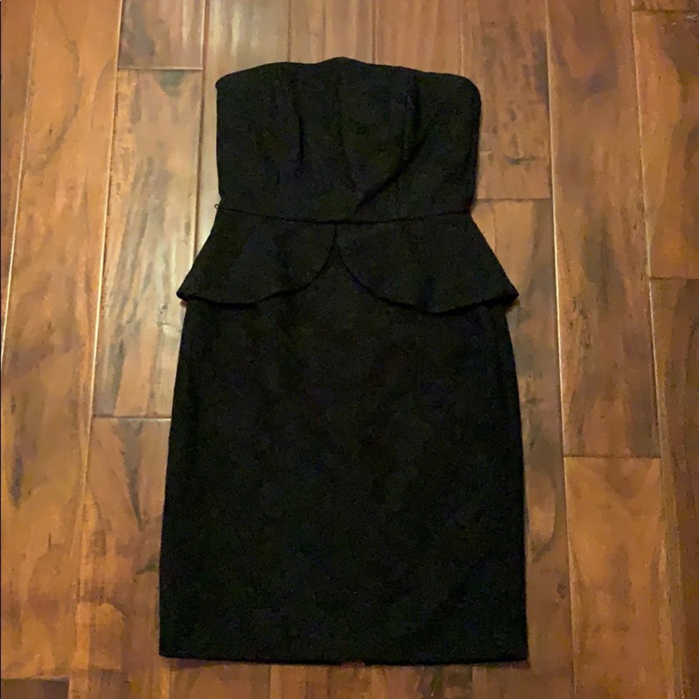 White House Black Market LBD